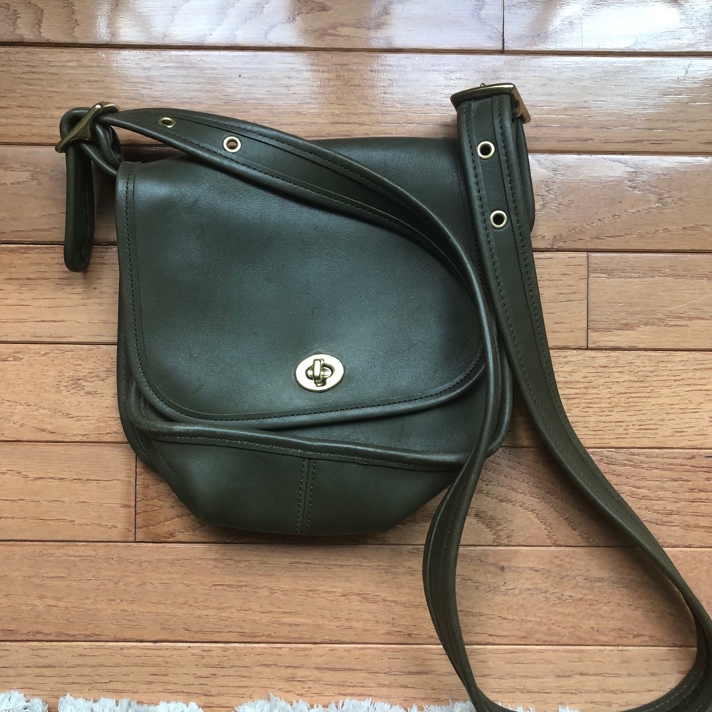 Vintage Coach Olive Green Leather Shoulder Bag